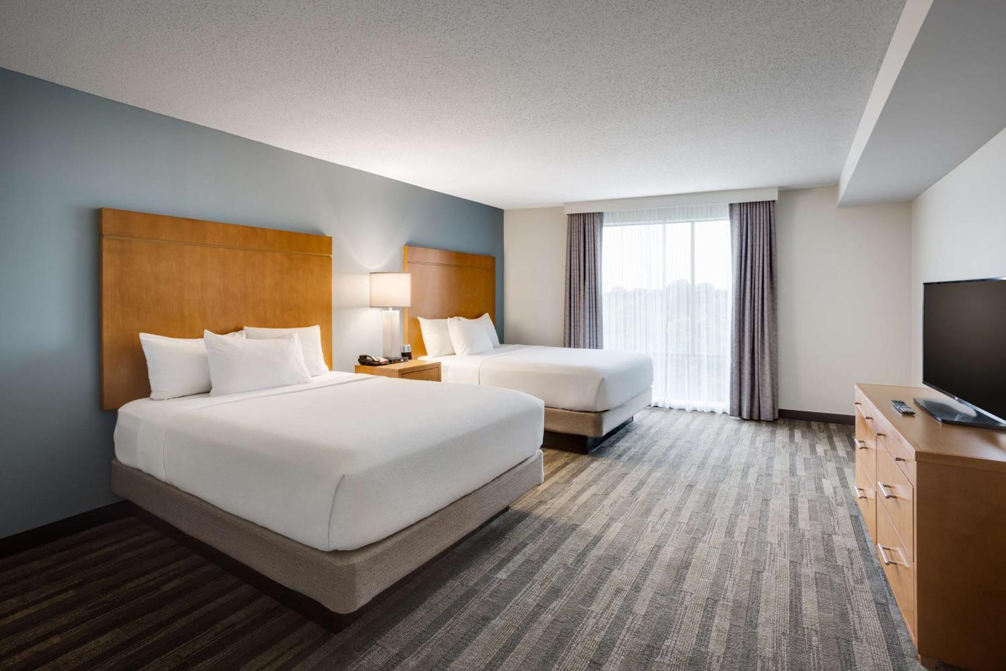 Отель Hyatt House Hartford North/Виндзор Экстерьер фото